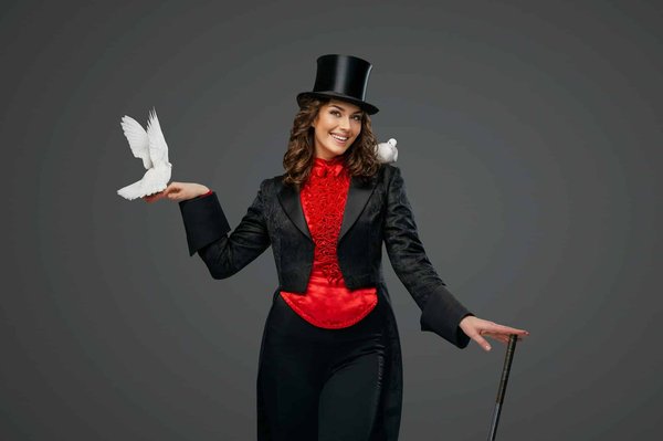 Comment utiliser l'art de la prestidigitation pour améliorer sa dextérité en close-up?